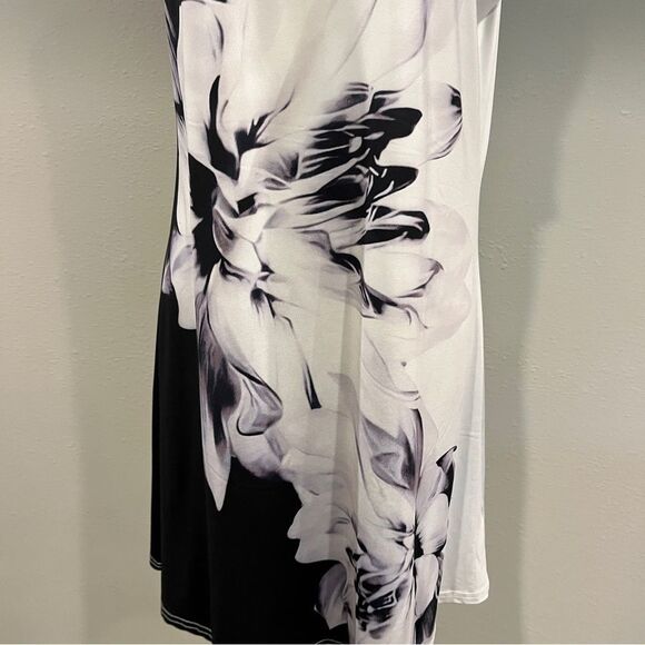Casual sleeveless a-line Black and White Floral mini Dress size large - Picture 3 of 12